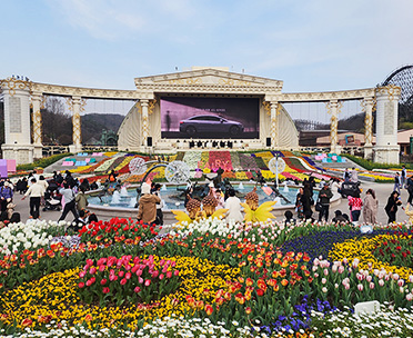 LED 대형 스크린-삼성전자, 벤츠, SKT, 애니메이션(슈퍼펫, 보스베이비2) 외 다수